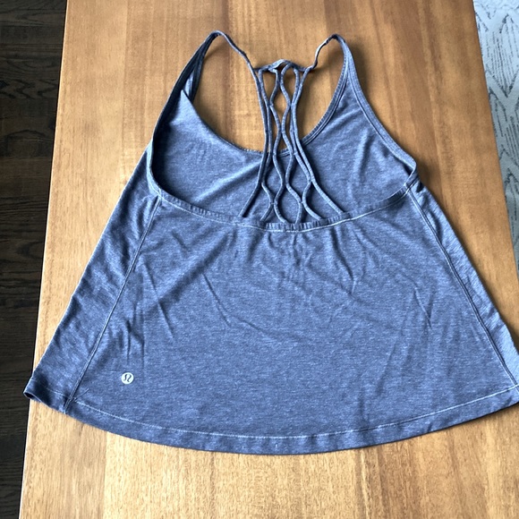 Lululemon grey tank top - Picture 2 of 6